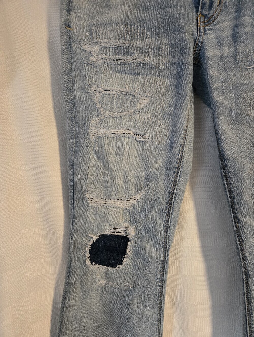 American Eagle Outfitters Light Blue Distressed Bootcut Jeans - Picture 4 of 8